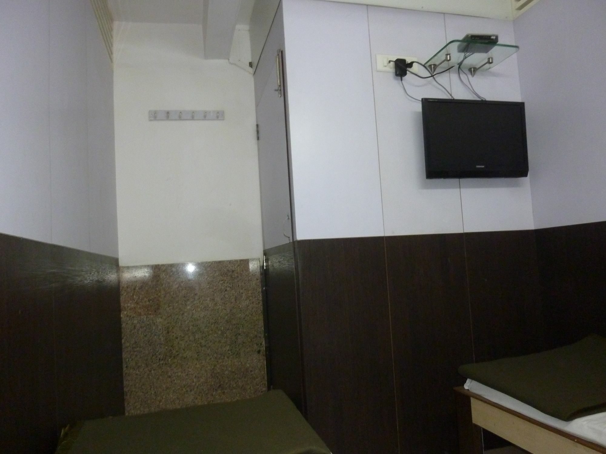 Yadgar Guest House Mumbai Eksteriør bilde